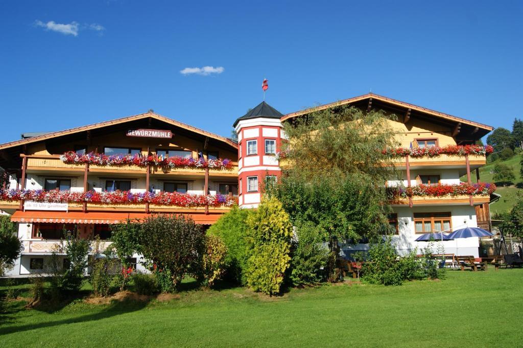 Ferienhotel Gewuerzmuehle Radstadt Exterior photo